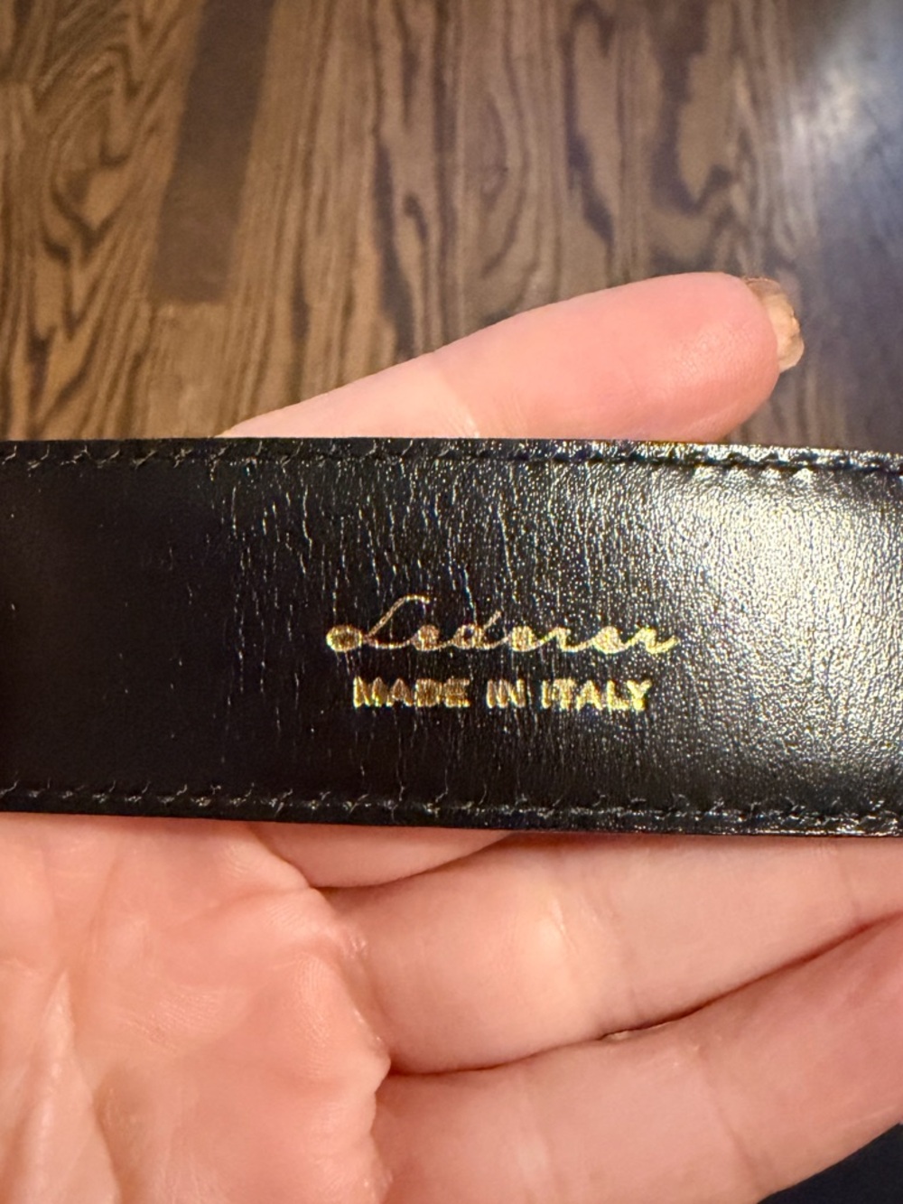 Lederer Black Croc-Embossed Leather Belt with Silver H Buckle - Picture 2 of 3